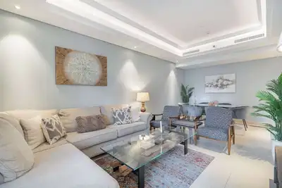 Image de Absolutely Stunning 3 Bedroom Apartment in Downtown!