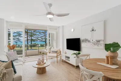 Image de Rainbow Pacific Unit 4 - Oceanfront Unit in Rainbow Bay, Coolangatta Linen and Wi-Fi included