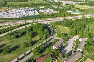 Image de Business-Traveler Friendly 2-bedroom condo in fantastic Lake Saint Louis