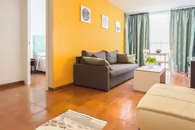 Image de Cristamar Center and Beach Apartment 1b