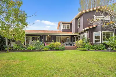Image de A Ray of Sunshine - Manly Holiday Home