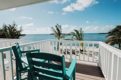 #8 - Guana Beach Inn @sunset beach, Guana Cay