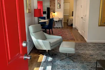 Image de 6 blocks from Health Science Center in Oklahoma City with WiFI, Central heat/air