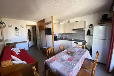 Image de Appartement pour 6 pers. , secteur calme, vue dégagée et place de parking