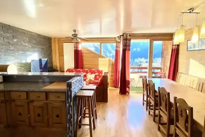 Image de Appartement Coup de coeur en Plein Centre de station avec cave privative