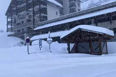 Image de Les Deux Alpes – Appartement tout confort avec terrasse ensoleillée et vue imprenable