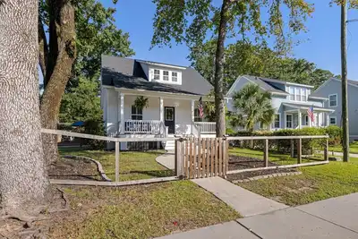 Image de Charming Family Home in Park Circle - Near Downtown, Beaches & Airport
