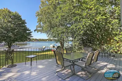Image de Cozy Family Lake Home |Recreational Lake |Waterfront |Private Pier |Bar |Pool Table