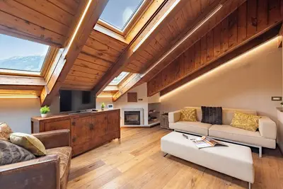 Image de Appartamento 3 Camere Letto Courmayeur, Courmayeur, Italy