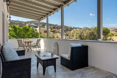 Image de Appartement \"Sunset Realty\" avec terrasse partagée, Wi-Fi et climatisation