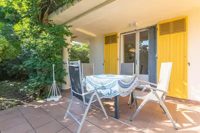 Image de Appartement 'Dorène' avec terrasse privée, jardin privé et Wi-Fi