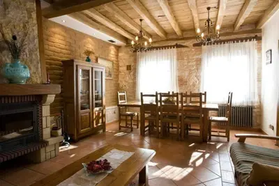 Image de Maison de campagne \"Las Espigas\" avec vue sur les montagnes, terrasse privée et Wi-Fi