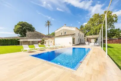 Image de Maison de campagne \"Casa Con Piscina En Selva\" avec vue sur la mer, Wi-Fi et climatisation