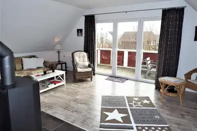 Image de Our vacation apartment is located on the upper floor of our house in Hohwacht/Baltic Sea only