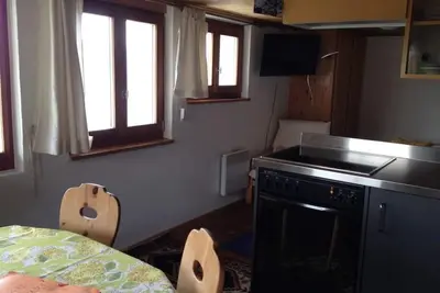 Image de Joli appartement pour 3 personnes avec Wifi, Tv, balcon et animaux admis