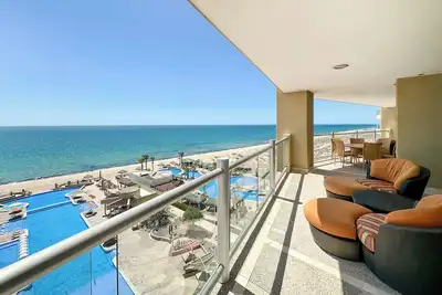 Image de Tranquil Tides Oceanfront Family Oasis #703