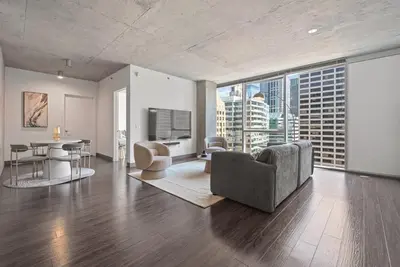 Image de Urban Retreat: 2br, City Views, Near Shops