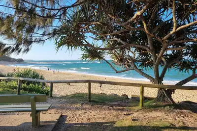 Image de Sea Esta @ Moffat Beachside, Pet friendly, quiet street, adjacent to park.