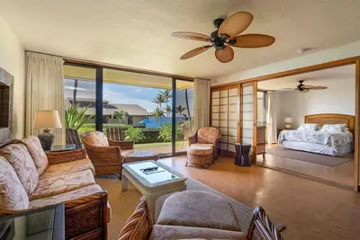 Image de Ground Floor unit w/Ocean Views - Makahuena 2104