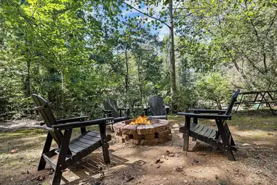Image de Townsend*Dog Friendly*Spacious Yard*Free WiFi*Hot Tub