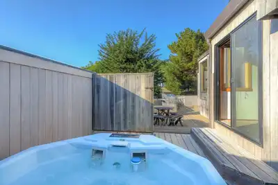 Image de Albatross House | Ocean View | Hot Tub