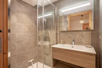 Image de À 140m des remontées, 2ème étage, balcon, parking, télévision, casier à ski, 56m², Morzine