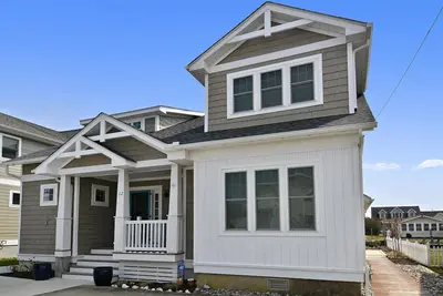 Image de Lavish Canl Front Property in Bethany Beach!