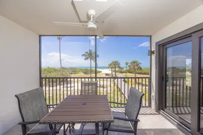 Image de All New! Gulf Front! High End! Pelicans Roost 104 on Sanibel Island
