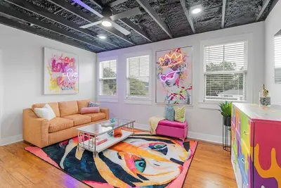 Image de The Sanctuary 2br Elegant Condo near the Beach