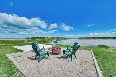 Image de Serene Lake Huron Gem w/ Fishing Dock!