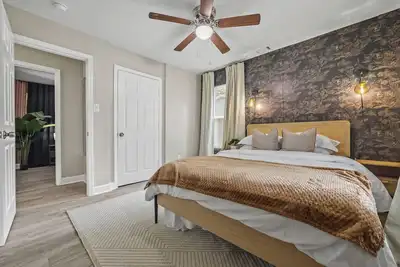 Image de Charming 4-bedroom house 10mins from 6 flags