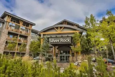 Image de 2 Bdr Plus Loft - Sauna & Gym - Mountain Views