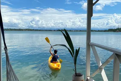 Image de Over the Water - Dream Holiday House