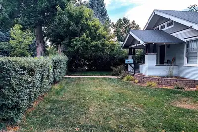 Image de 4-bd house, Downtown, Hottub, Modern with Historic charm, Game Theatre Room