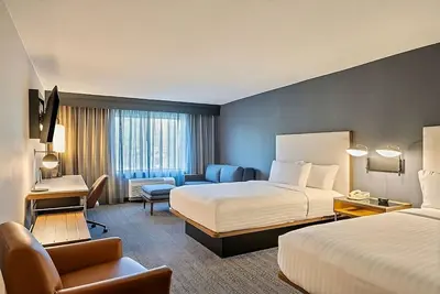 Image de Affordability Meets Comfort! Outdoor Pool, Free Parking, Pet-Friendly Property