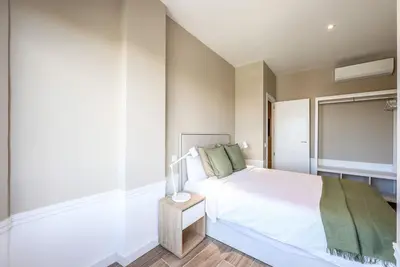 Image de Deluxe double bed Glorieta Embajadores (Gl 5i)