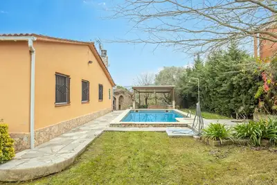 Villa \"Casa Raymond\" avec vue sur les montagnes, piscine privée et Wi-Fi