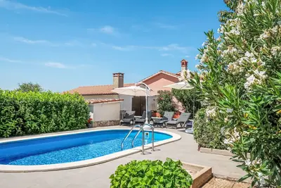 Image de Belle maison de vacances privée avec piscine privée, Wifi, climatisation, Tv, terrasse et parking