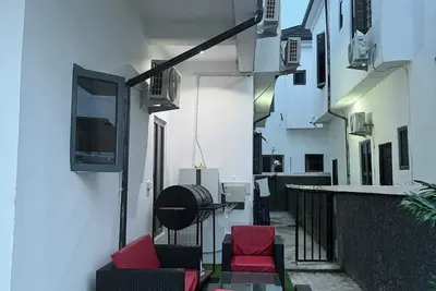 Amazing Shortlet in Lekki, Family friendly with clean water and 24hrs power.