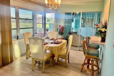 Image de Charming 2 bedroom villa with Golf & Lake view in fabulous Naples to share place