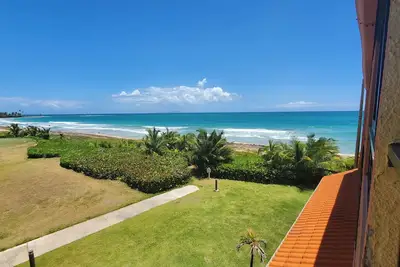 Image de Beachfront 3-Bedroom Villa in Palmas del Mar(Bv179)