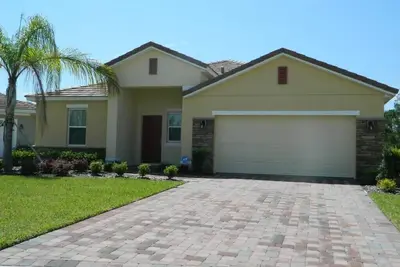 Come stay at this amazing villa!