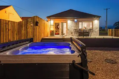 Image de 2 chambres à coucher à Carnoustie