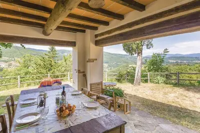 Baciola - Cinq Chambres Villa, Couchages 10