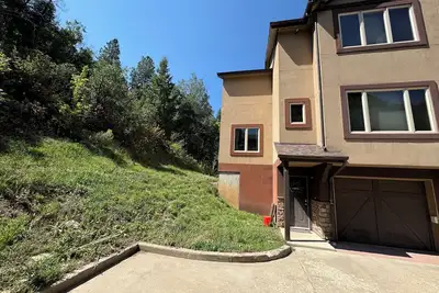 Image de Charming 3-bedroom + office condo with WiFi, Ac in superb Durango