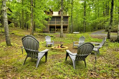 Image de Mountain Lake Delight | Pet Friendly | Hot Tub