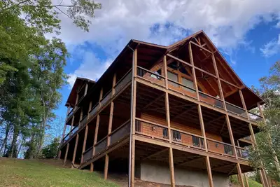 Image de Aska Highlands Lodge | Hot Tub | Mtn Views | Game Room |