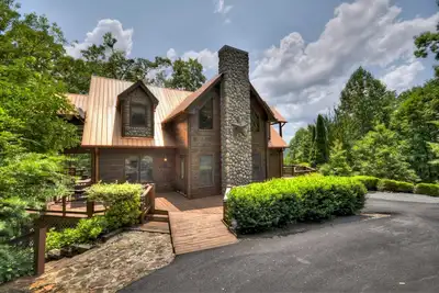 Image de Copper Top | Hot Tub | Mtn Views | Outdoor Fireplace