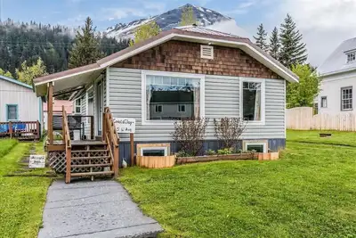 Downtown Home with Waterfront Views and Gallery.