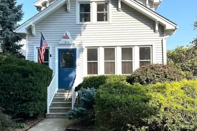 Image de Charming 2-bedroom house in tranquil Plymouth neighborhood